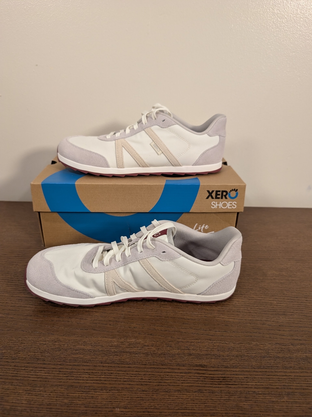 Xero Wynn Shoes Women's Sneakers - Picture 5 of 9